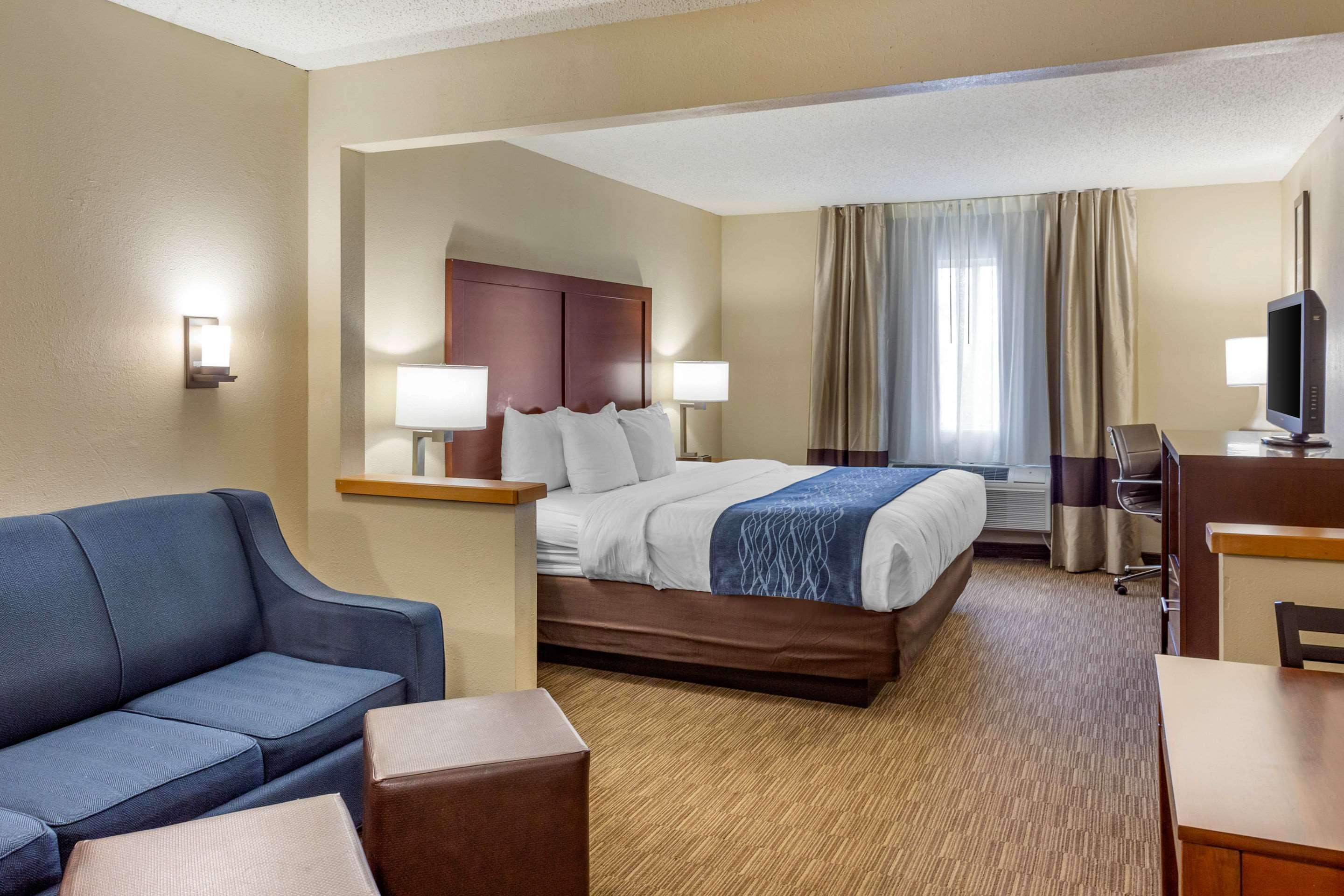 Comfort Inn Rockford Near Casino District Buitenkant foto
