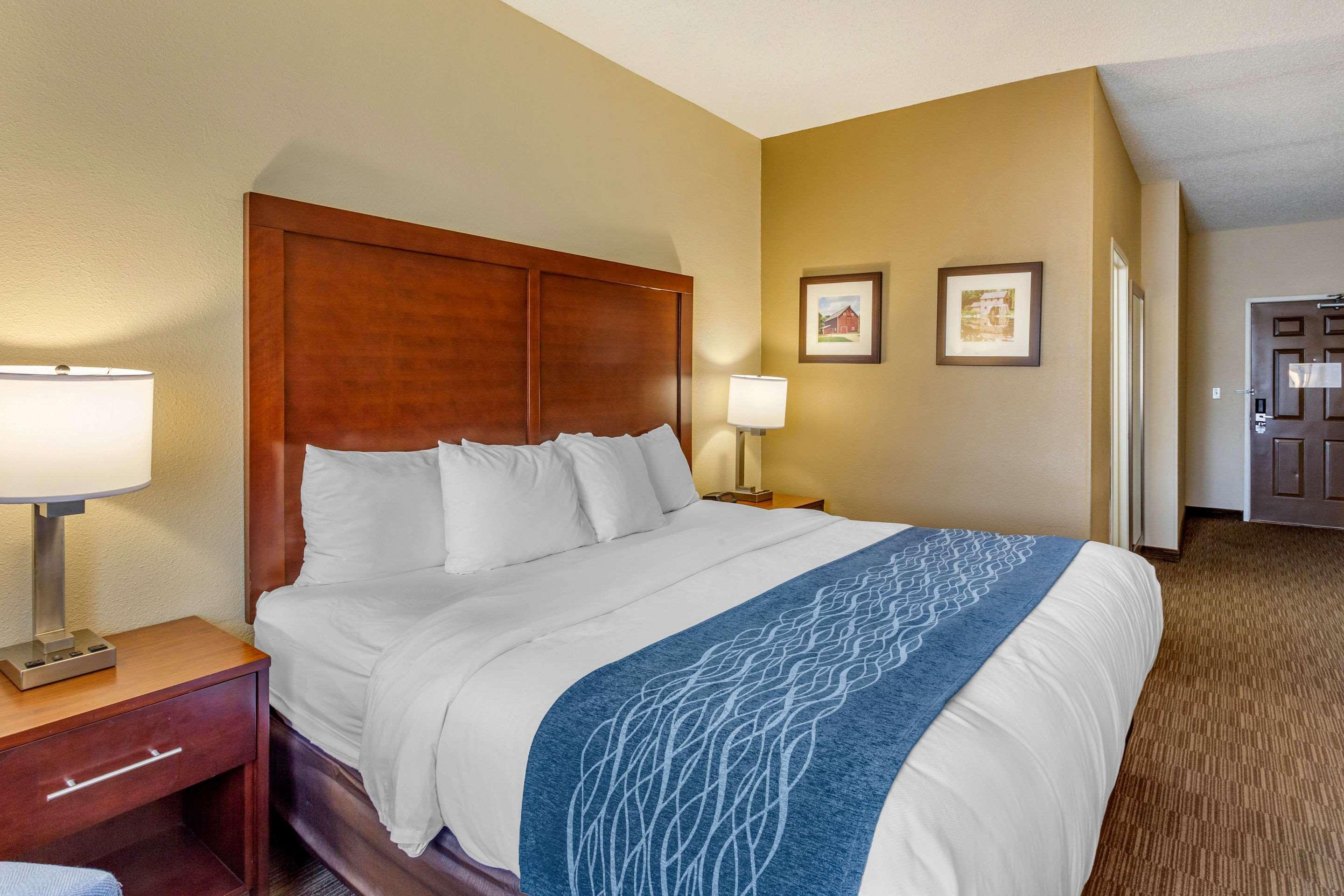 Comfort Inn Rockford Near Casino District Buitenkant foto