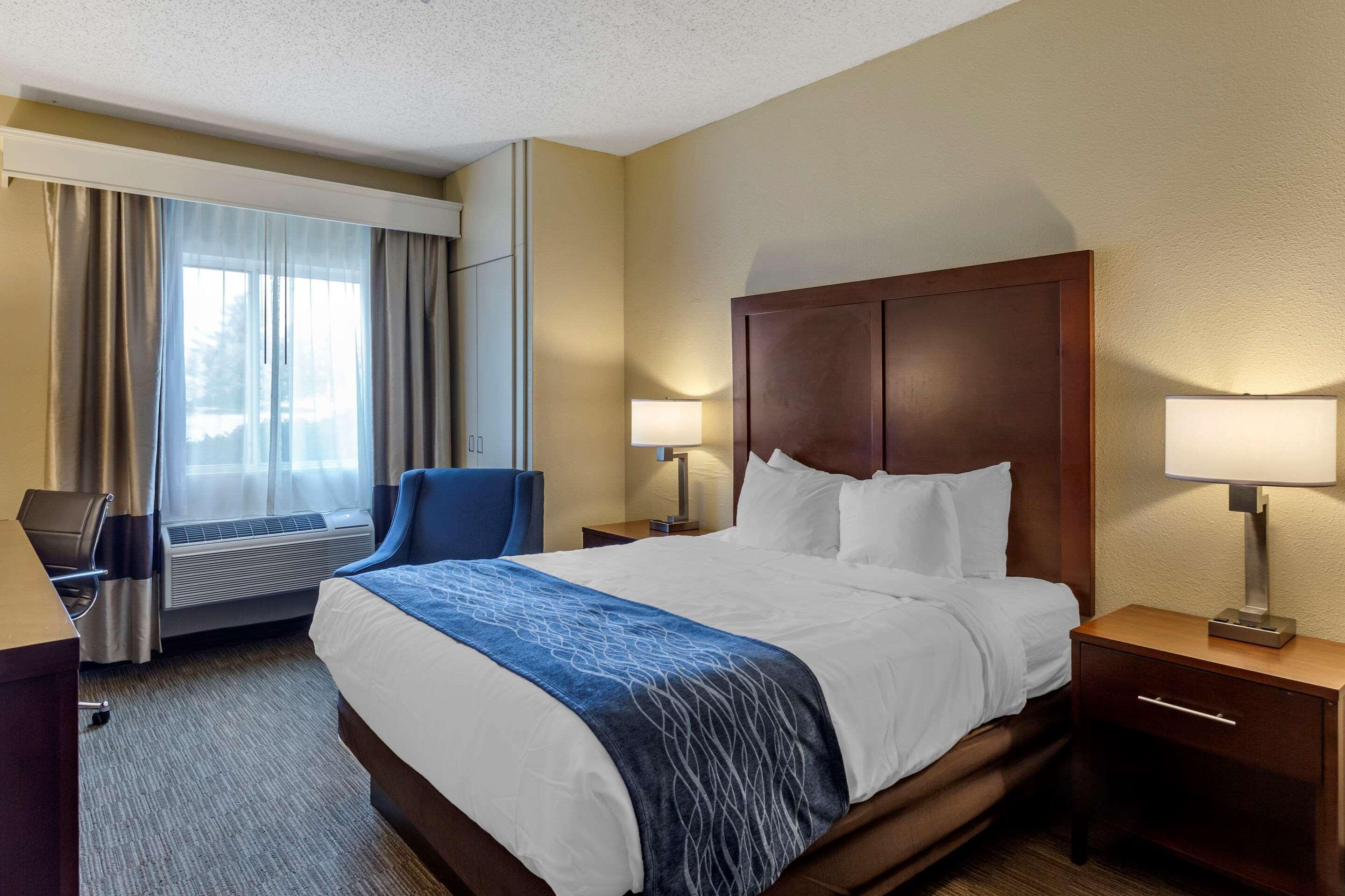 Comfort Inn Rockford Near Casino District Buitenkant foto