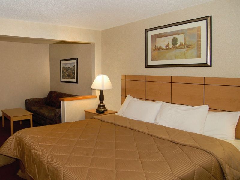 Comfort Inn Rockford Near Casino District Buitenkant foto